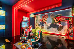 The Premiere House - 8 mins to Universal Studios | 3 mins to Sea World | 15 mins to Disney World