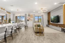 The Premiere House - 8 mins to Universal Studios | 3 mins to Sea World | 15 mins to Disney World
